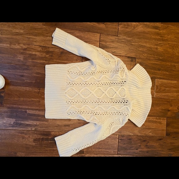 Cream collared Ann Taylor Sweater M - Picture 4 of 4